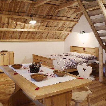Alpine Homestead Горелєк Екстер'єр фото